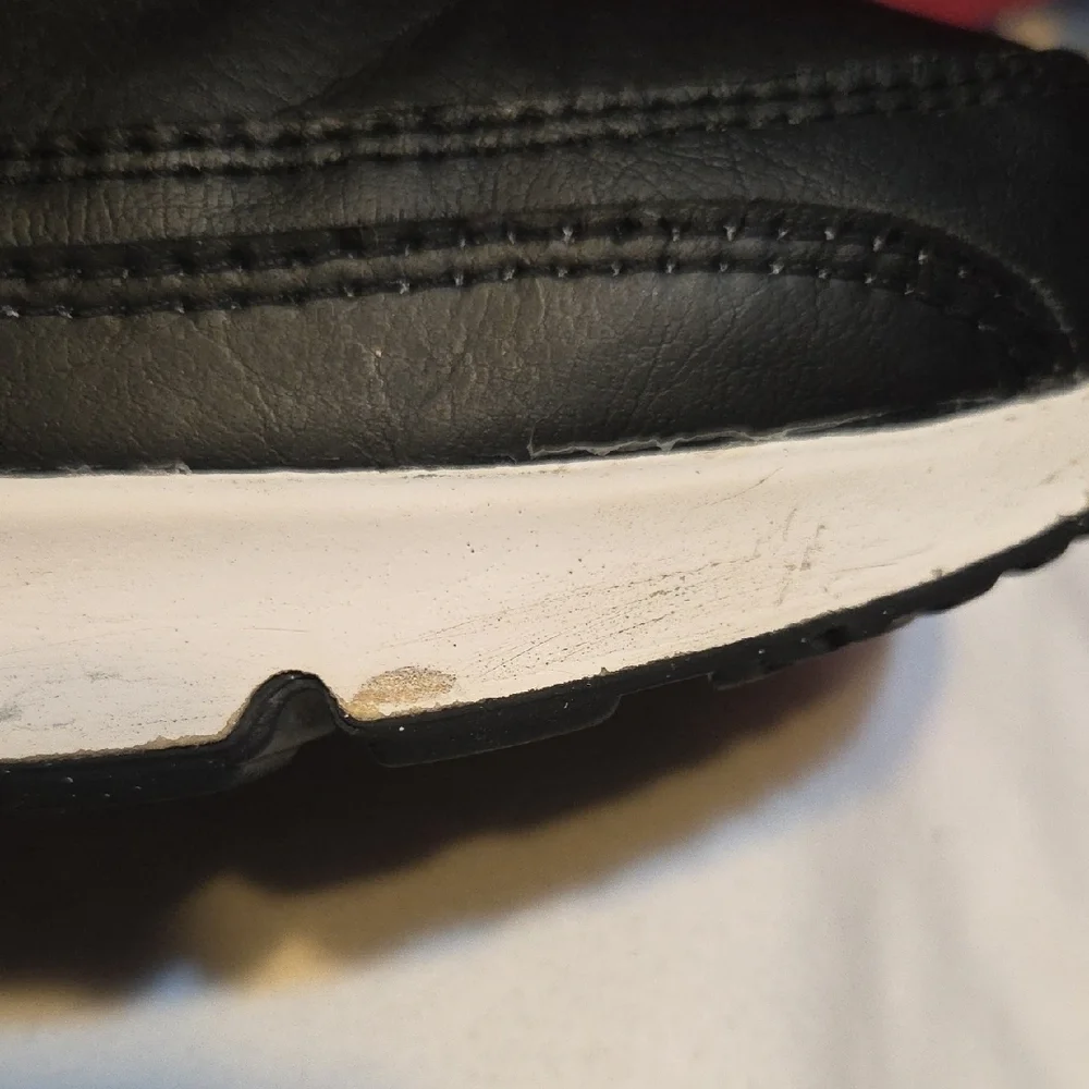 Nike Air Max Kids Black and White Sneakers
